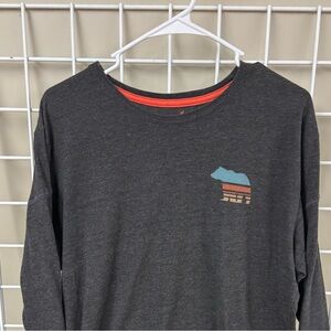 The Cleveland Ohio Metroparks Zoo Long Sleeve T-Shirt size large. EUC.